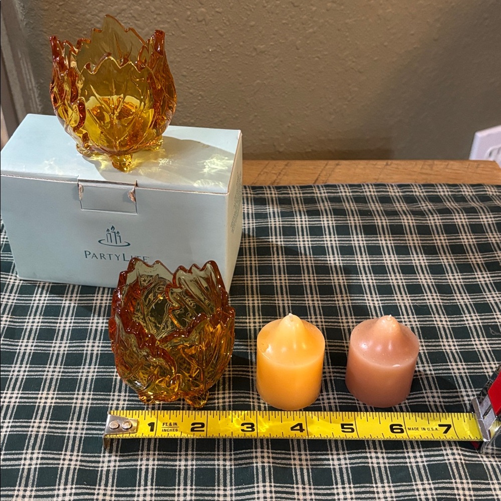 PartyLite- Oak Leaf Votive Pair - Picture 4 of 6